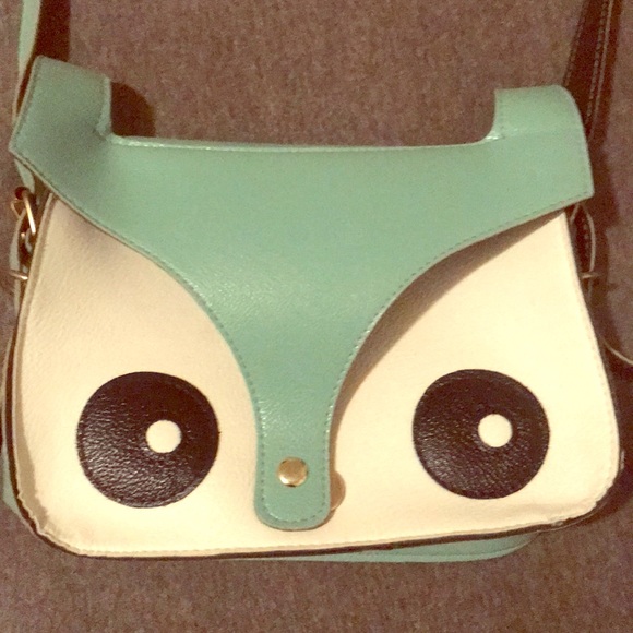 Vintage Handbags - Owl Shoulder Bag